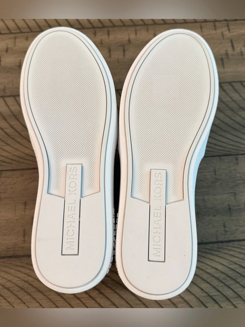 New Michael Kors Heaton Slip-On Sneakers Brown Size 7 w/box
